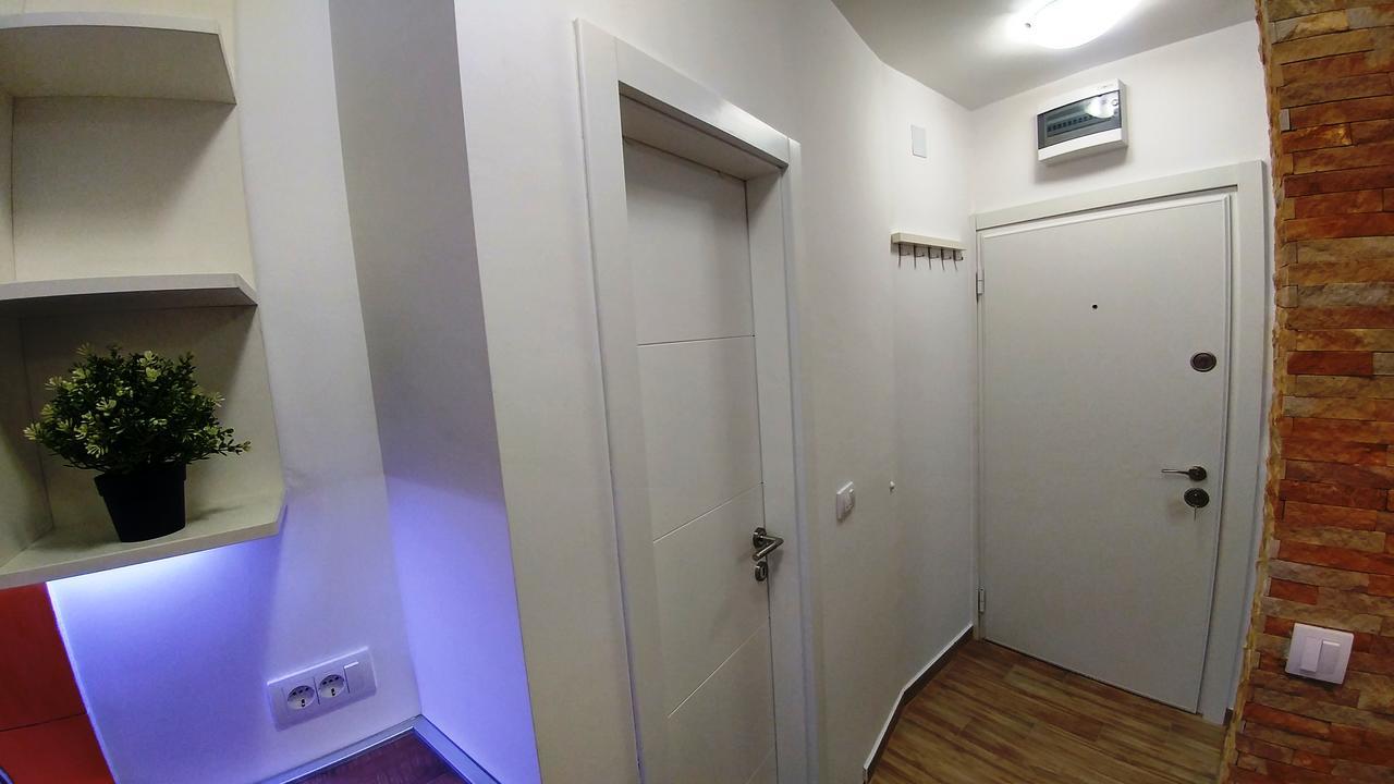 Dafni Apartment เบลเกรด ภายนอก รูปภาพ